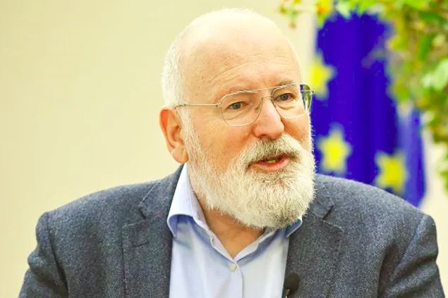Timmermans: Fermierii din UE nu au nevoie de mai mulți bani pentru tranziția verde