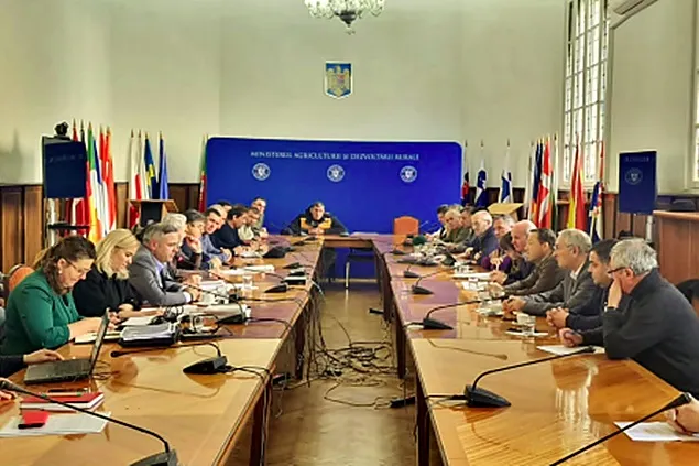 Întâlnirea ministrului Agriculturii cu reprezentanții sectorului zootehnic