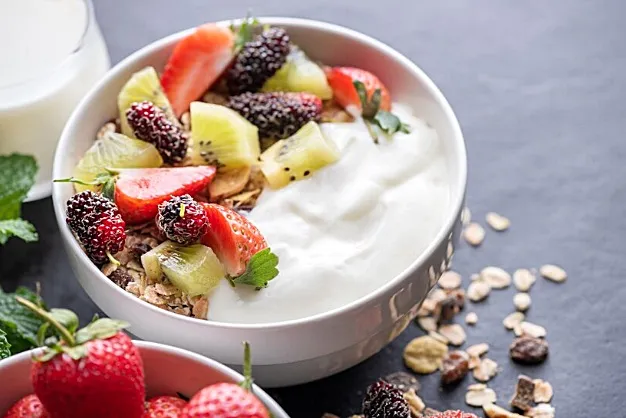 Consumul de iaurt sibiotic reduce stresul oxidativ, factor de risc pentru dezvoltarea cancerului