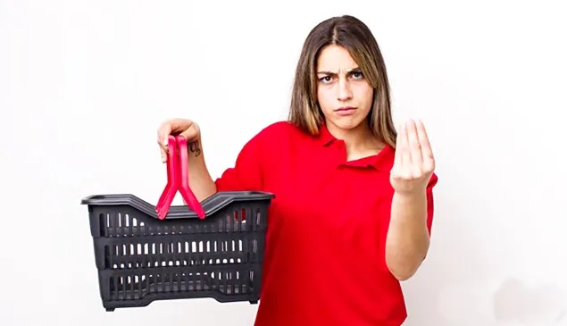 Euractiv: Boicotul supermarketurilor din Europa de Est, de la protest la pretext