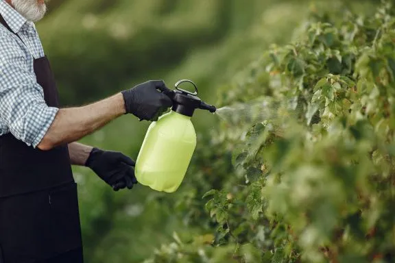 Legea Mirosurilor riscă să penalizeze agricultura