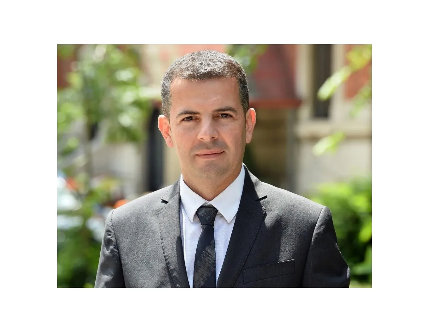 Daniel Constantin – între agricultură, vârful guvernului și comerț exterior -„Cea mai proastă decizie este indecizia.”-